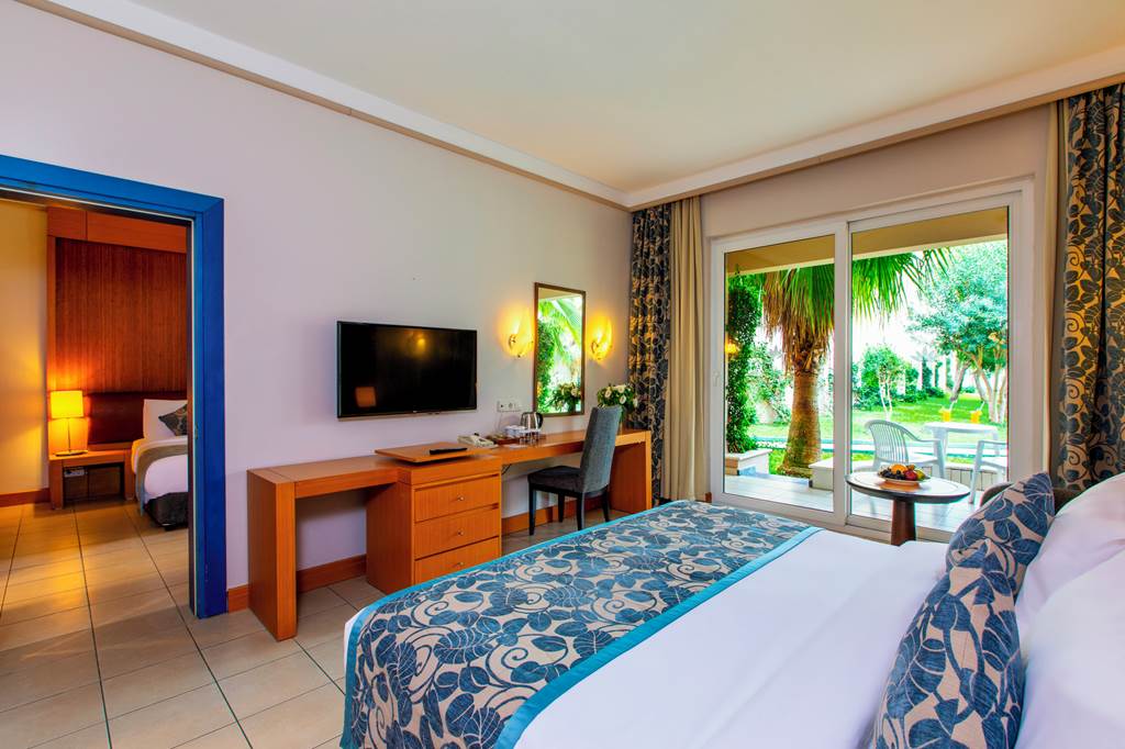 AYT_85548_LABRANDA_Alantur_Resort_0523_11.jpg