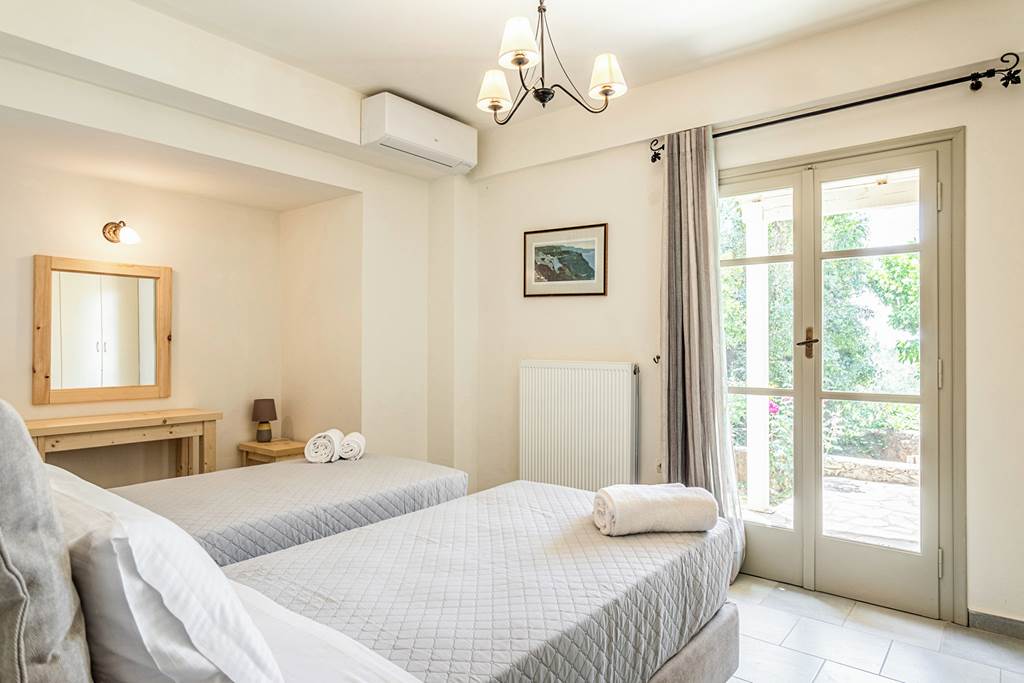 KLX_86419_Villa_Levanda_Elia_0225_04.jpg