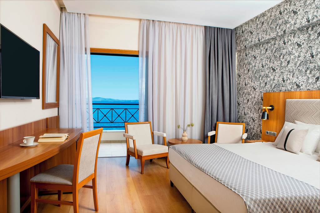 ATH_86365_Ramada_by_Wyndham_Attica_Riviera_1023_21.jpg