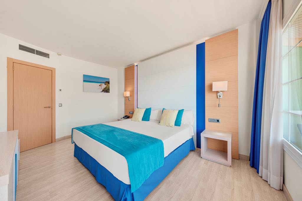 PMI_74006_Agua_Beach_Hotel_1023_16.jpg