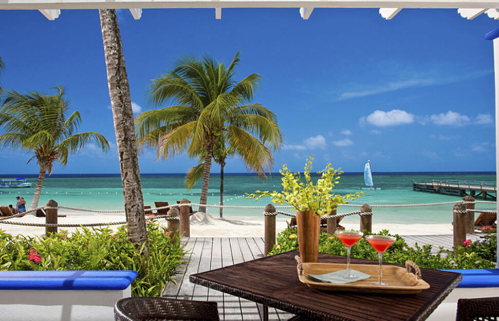 Beaches-Ocho-Rios-A-SpaGolf-Waterpark-Resort-26.jpg