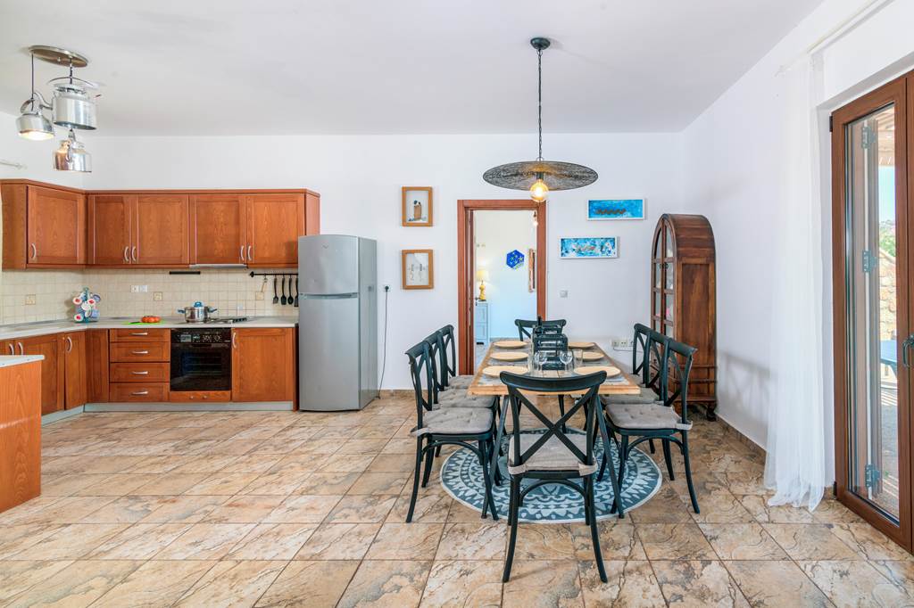 RHO_77021_Villa_Krini_Selini_0724_10.jpg