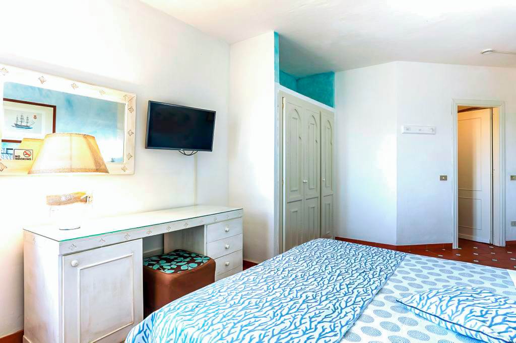 OLB_83072_Hotel_Stefania_Boutique_Hotel_0722_02.jpg
