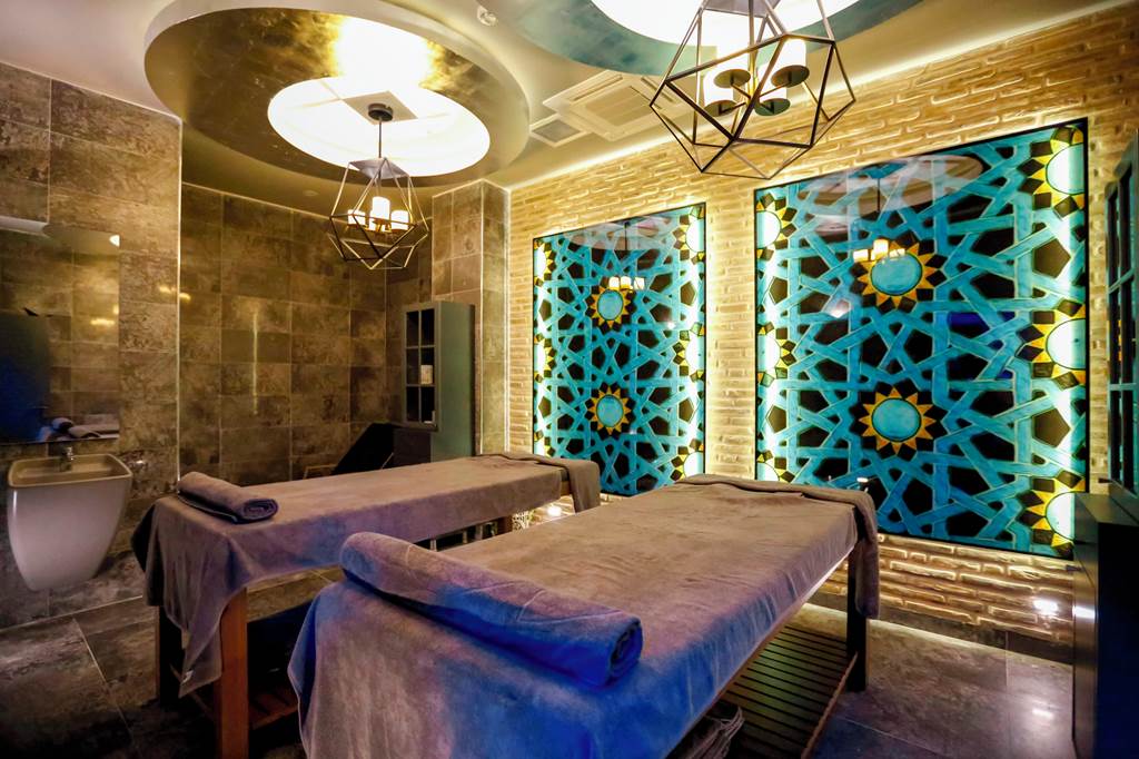 AYT_81497_C_Lounge_Hotel_1119_22.jpg