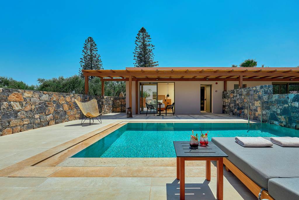 HER_86623_Sentido_Amounda_Bay_1123_24.jpg