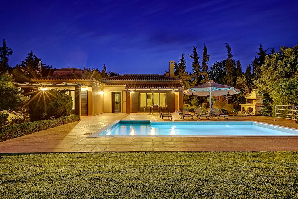 EFL_75089_Villa_Riaki_0317_18.jpg