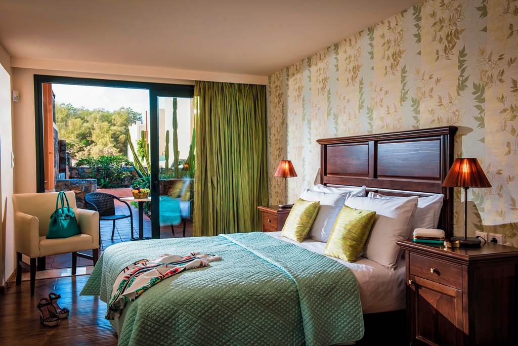 HER_83147_Koutrakis_Suites_0721_06.jpg