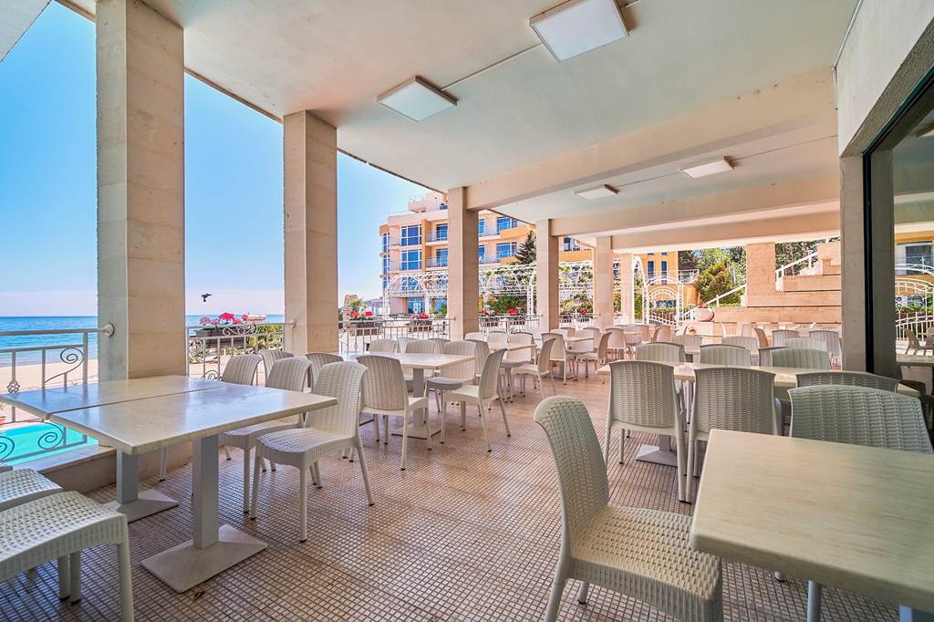 BOJ_84191_Bilyana_Beach_Hotel_0822_13.jpg