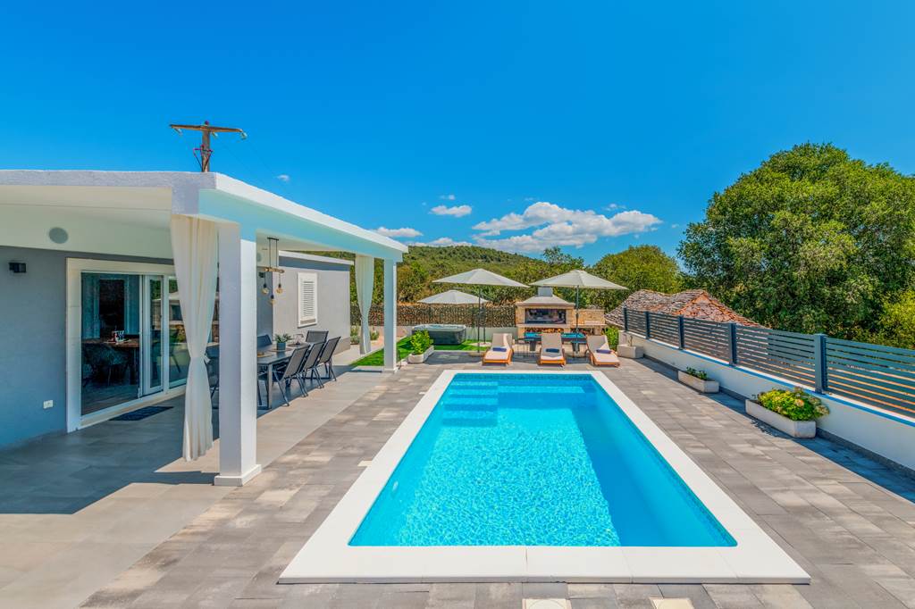 SPU_87899_Villa_Tranquil_Rest_0824_07.jpg