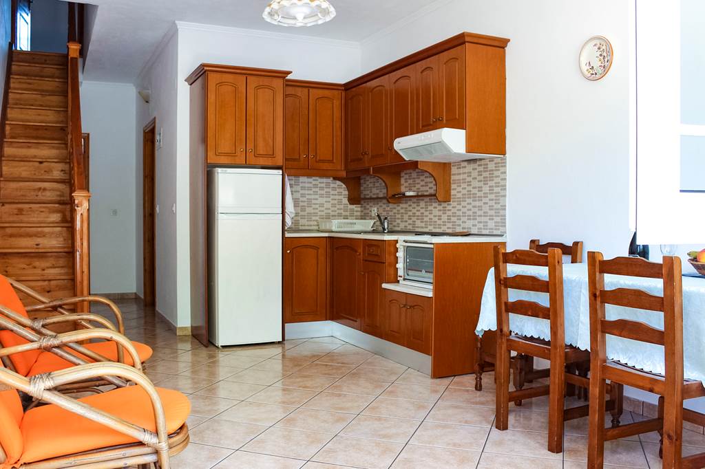 CFU_77155_Tsaros_Apts_1017_13.jpg