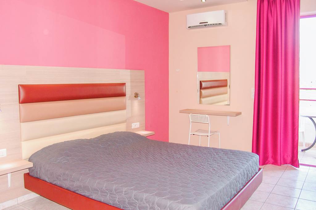 KGS_80741_Angela_Suites_&_Apartments_0719_10.jpg