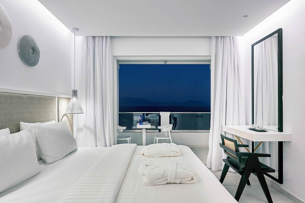 KGS_77935_Dimitra_Beach_Hotel_&_Suites_0924_01.jpg