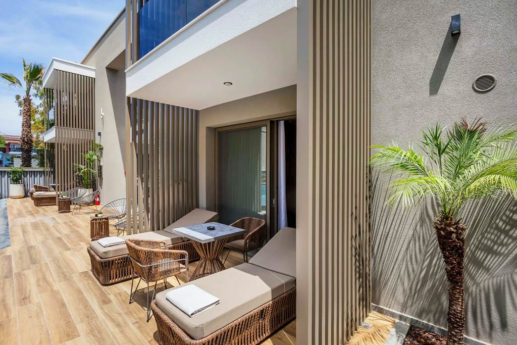 SKG_87954_Luuks_Luxury_Accommodation_0824_13.jpg