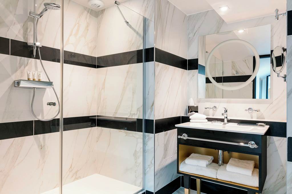 CDG_85789_Niepce_Paris_Hotel_Curio_Collection_by_Hilton_0324_04.jpg