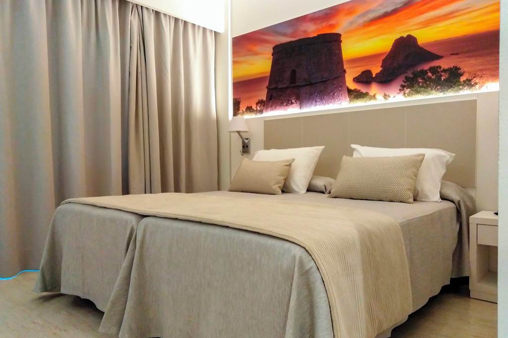 IBZ_69071_Invisa_Hotel_Ereso_0121_01.jpg