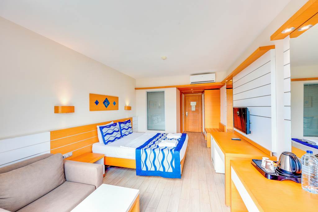 BJV_72337_Jasmin_Beach_Hotel_0224_12.jpg