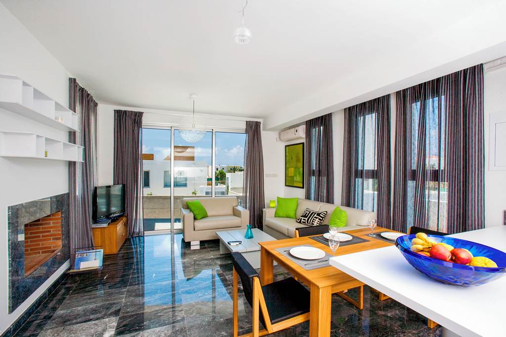 PFO_87082_Villa_Marine_Paphos_0124_04.jpg
