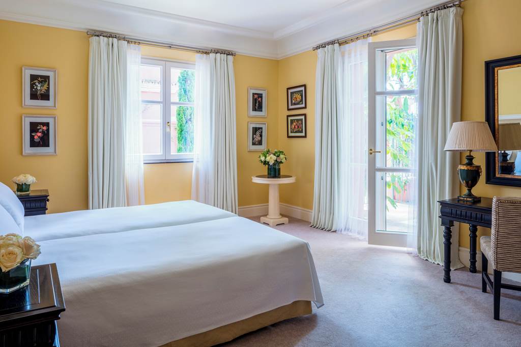 AGP_81218_Anantara_Marbella_Villa_Padierna_Palace_Benahavis_Marbella_Resort_0124_05.jpg