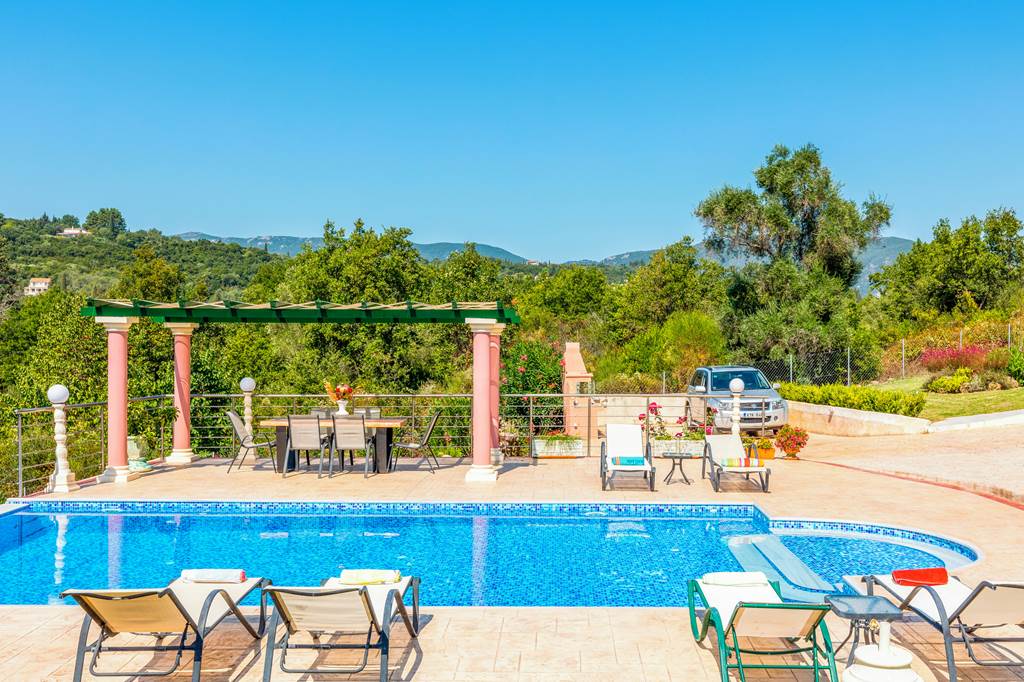 CFU_84839_Villa_Mirela_Megali_0123_08.jpg