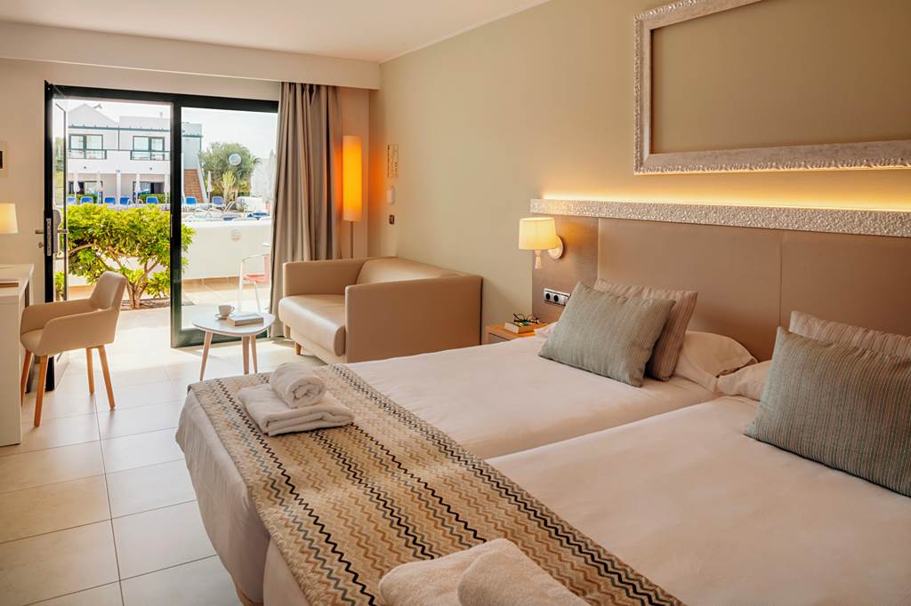 ACE_81202_Hotel_Pocillos_Playaa_0524_04.jpg