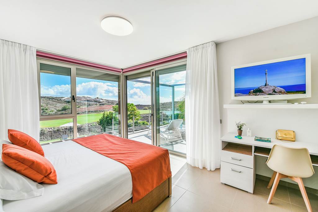 LPA_87872_Villa_Los_Dragos_13_-_Salobre_Golf_Resort_0724_06.jpg