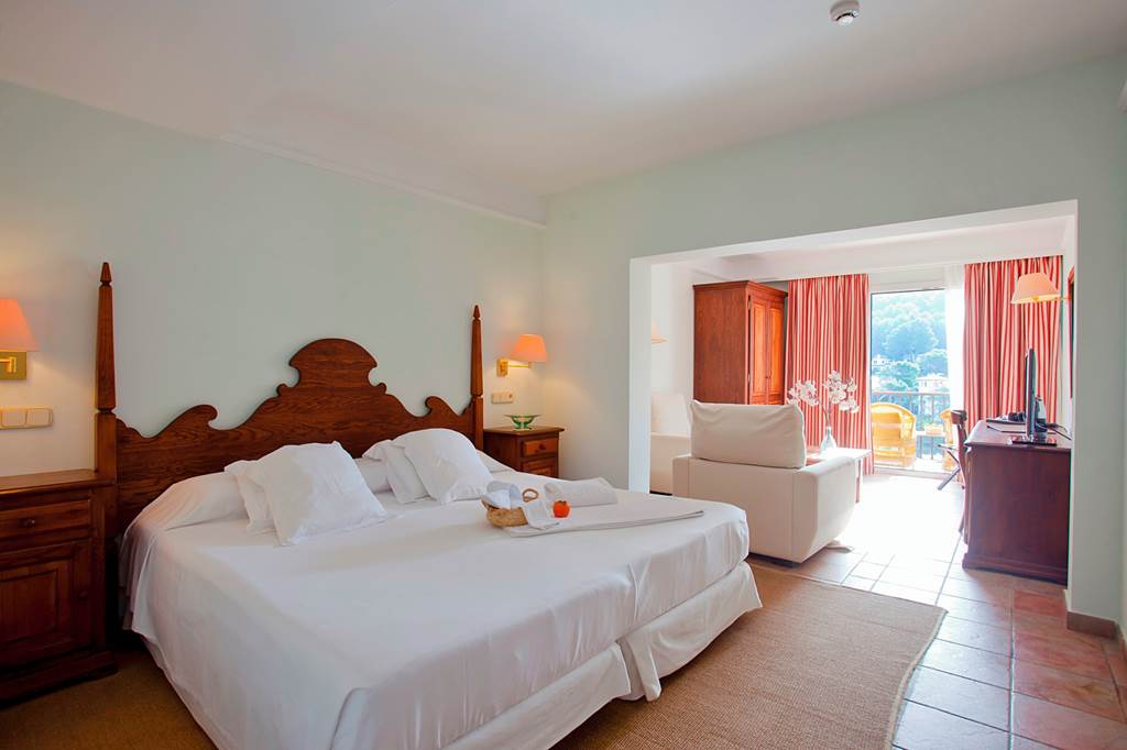 PMI_77572_Hotel_Cala_Sant_Vicens_0423_18.jpg