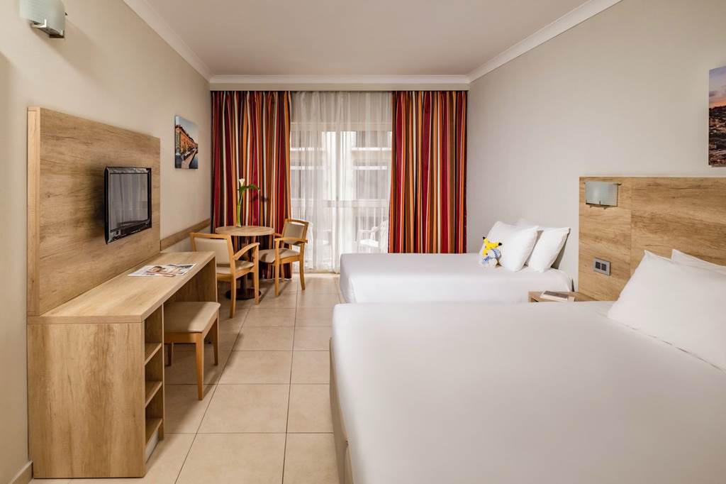 MLA_72193_Qawra_Palace_Hotel_0623_01.jpg
