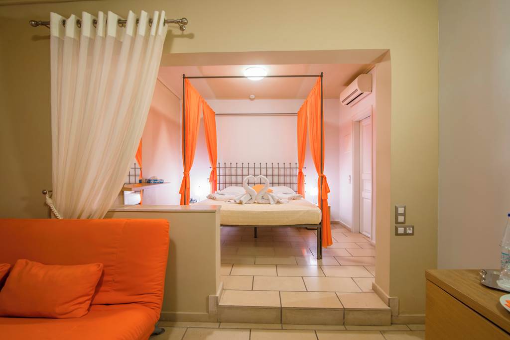JTR_84399_Antinea_Suites_&_Spa_1122_17.jpg