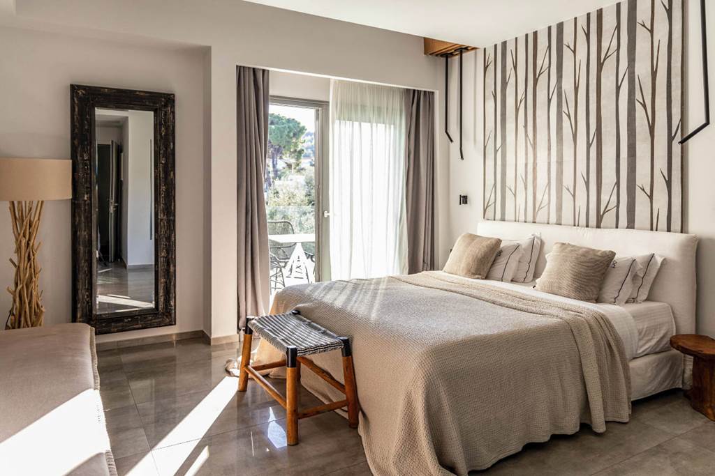 SKG_80160_Blue_Carpet_Luxury_Suites_0325_16.jpg
