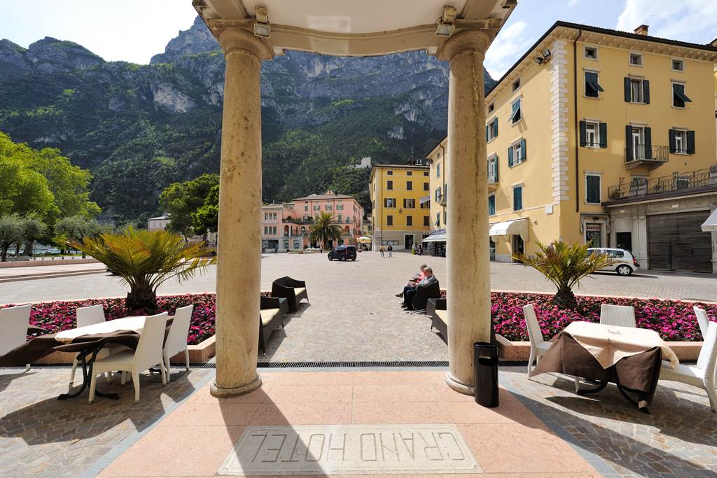 VRN_73698_GRAND_HTL_RIVA_1215_15.jpg