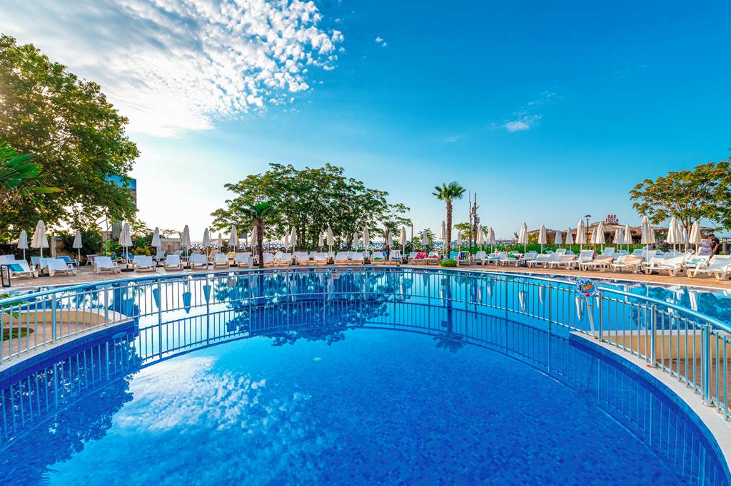 BOJ_86935_Hotel_Zenith_0924_04.jpg