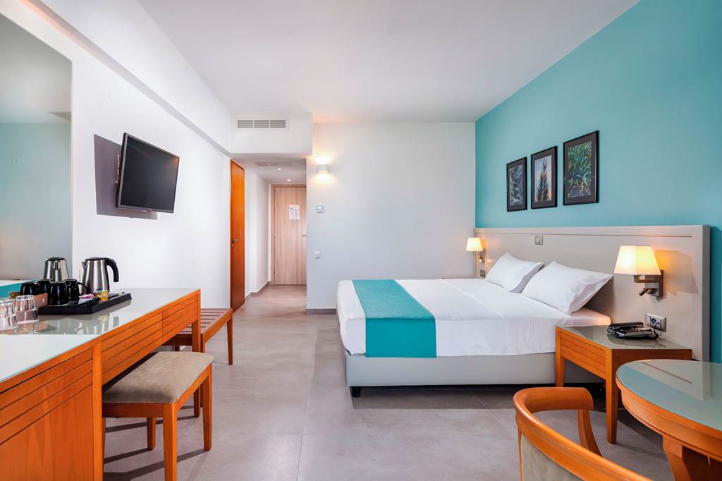 MJT_83267_Aeolian_Village_Hotel_1223_33.jpg