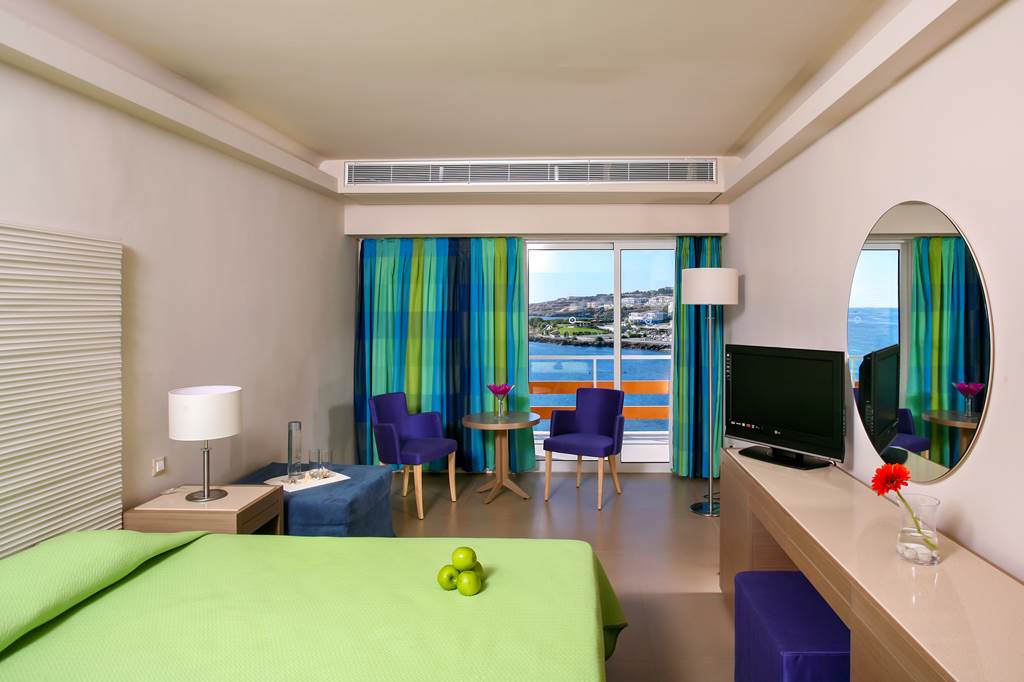 RHO_69277_Eden_Roc_Hotel_0322_19.jpg