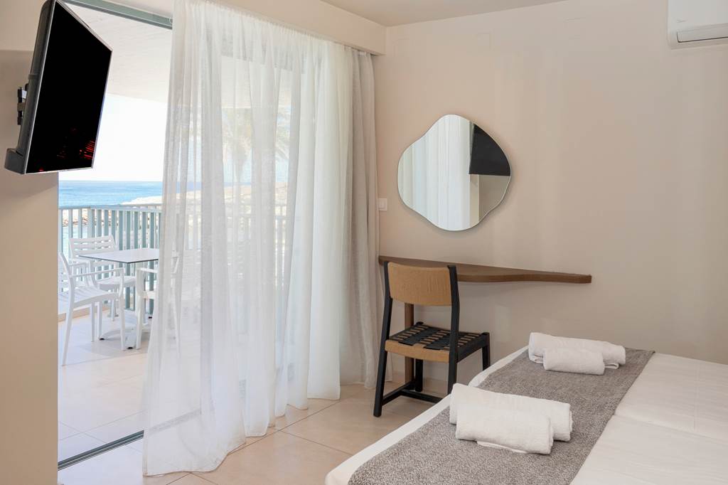 HER_88263_Alia_Beach_Hotel_1024_50.jpg