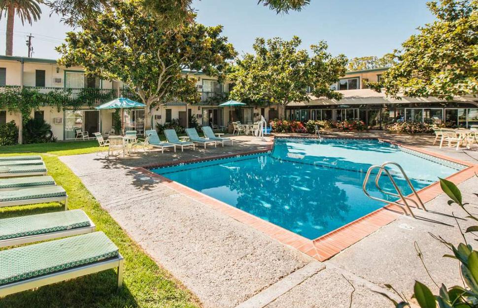 Best-Western-Plus-Santa-Barbara-3.jpg