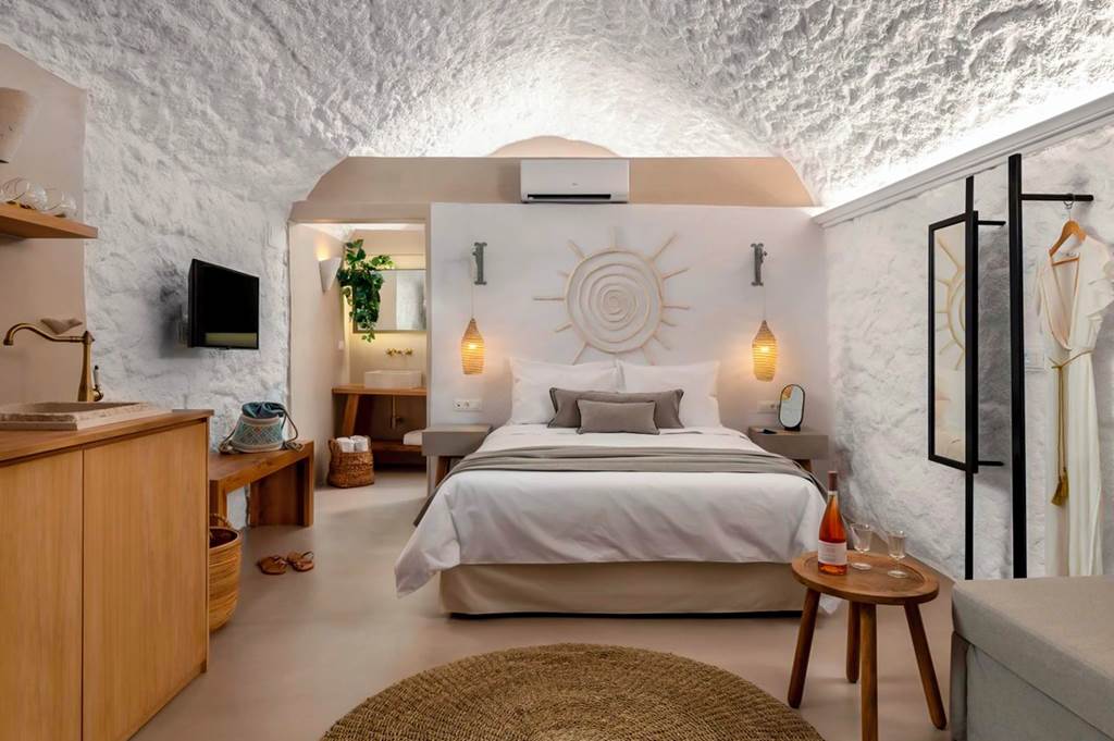 RHO_83557_Kaminos_Boutique_Hotel_1224_22.jpg