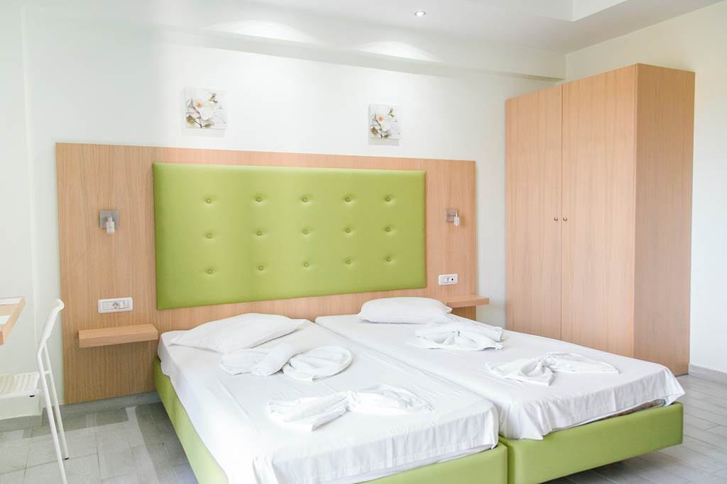 KGS_80741_Angela_Suites_&_Apartments_0719_09.jpg