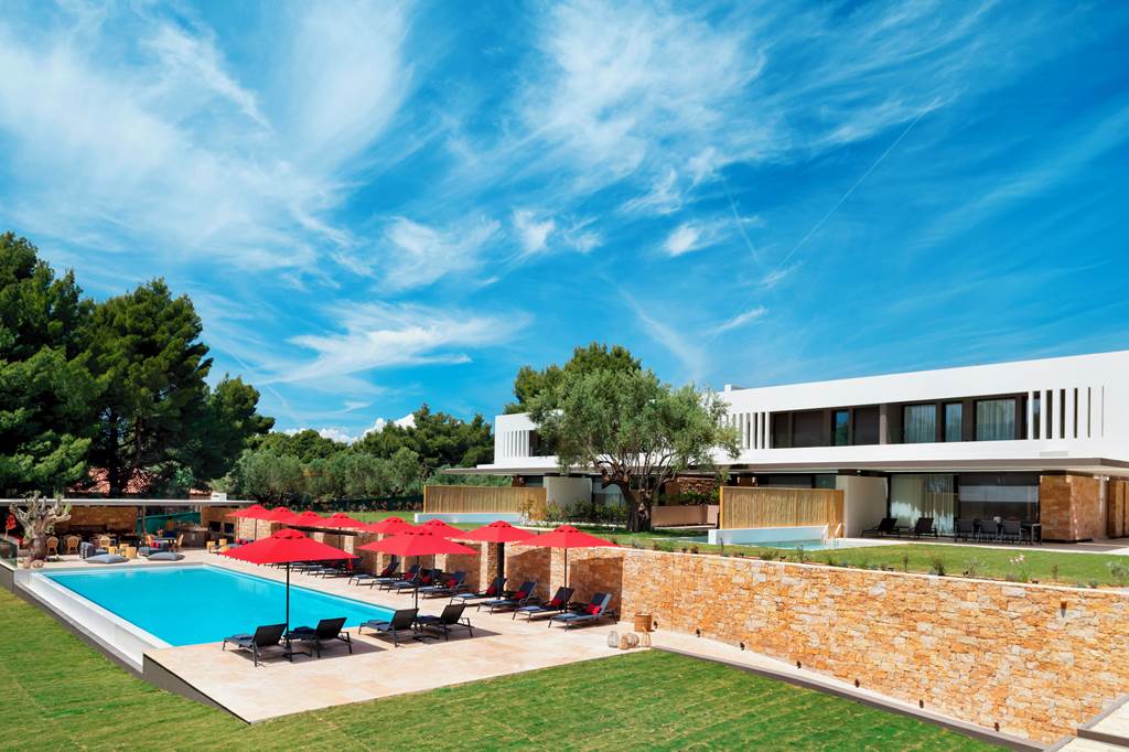 SKG_87960_Amantes_Villas_and_Suites_0924_37.jpg