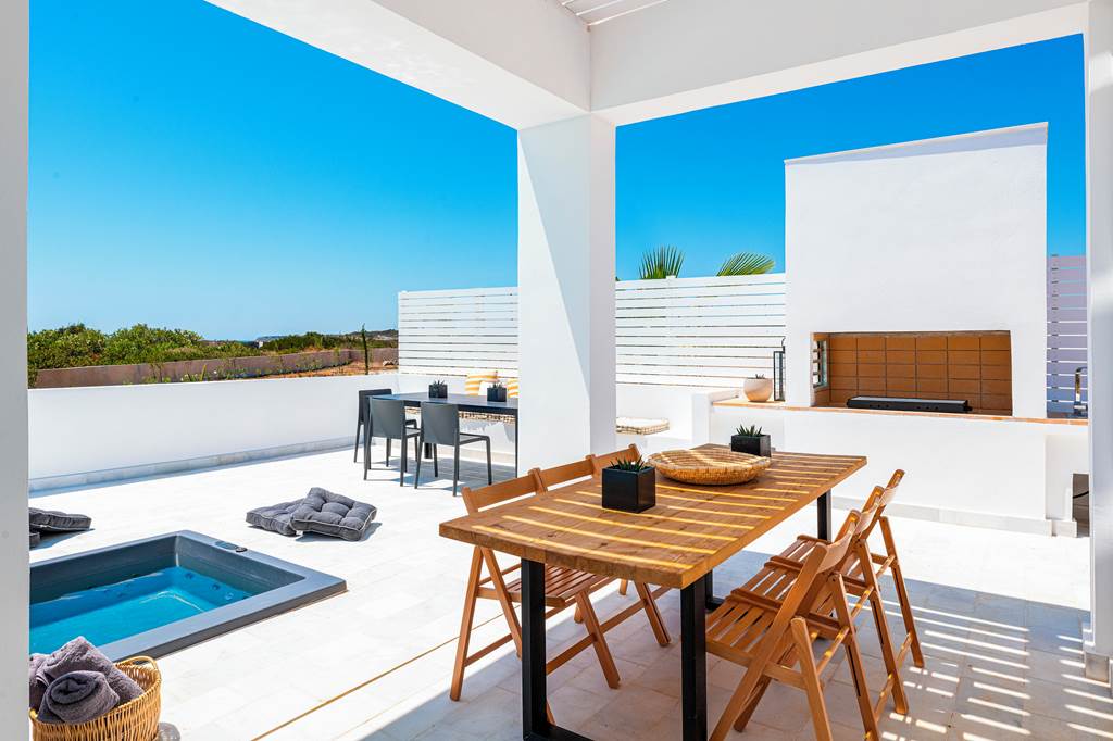 RHO_84048_Villa_Seasand_0822_07.jpg