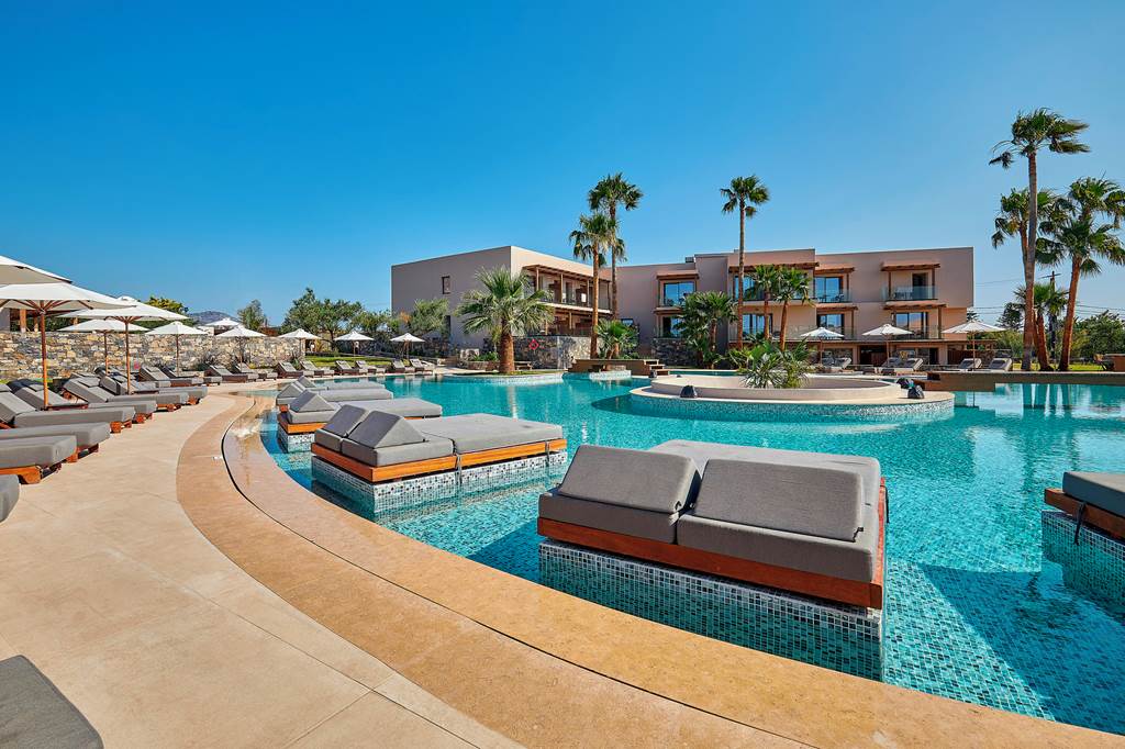 HER_86623_Sentido_Amounda_Bay_1123_06.jpg