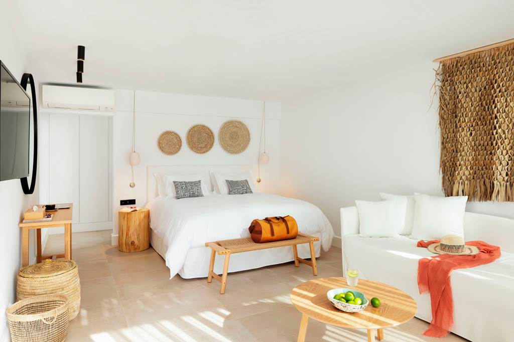 SKG_87960_Amantes_Villas_and_Suites_0924_21.jpg