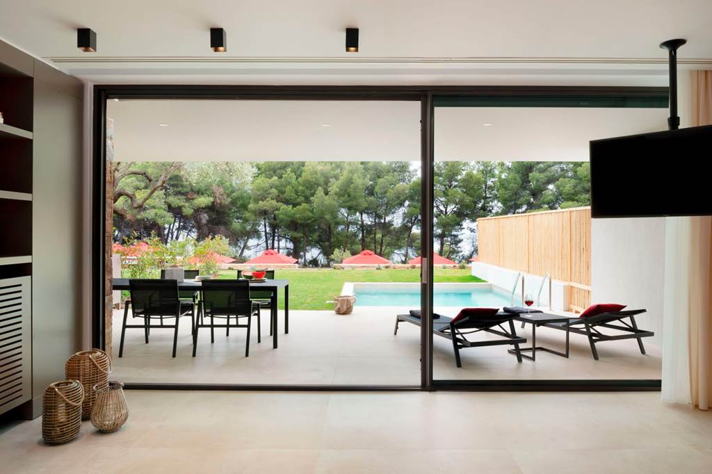SKG_87960_Amantes_Villas_and_Suites_0924_02.jpg