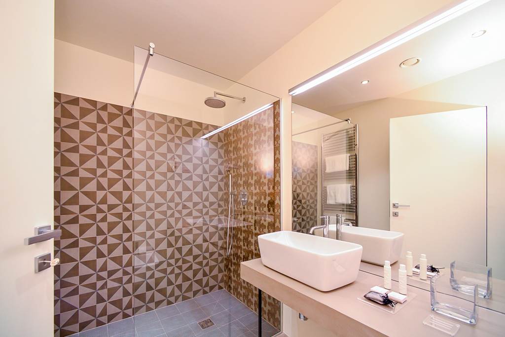 VRN_86624_Hotel_Villa_Miravalle_1123_23.jpg