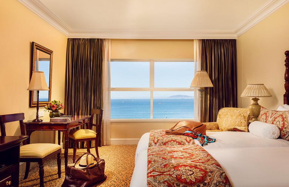 The-Table-Bay-1.jpg