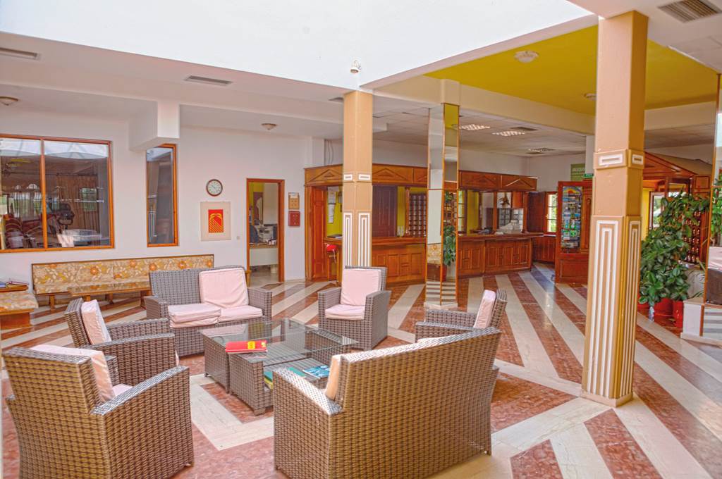 MJT_81360_Pasiphae_Hotel_1019_04.jpg