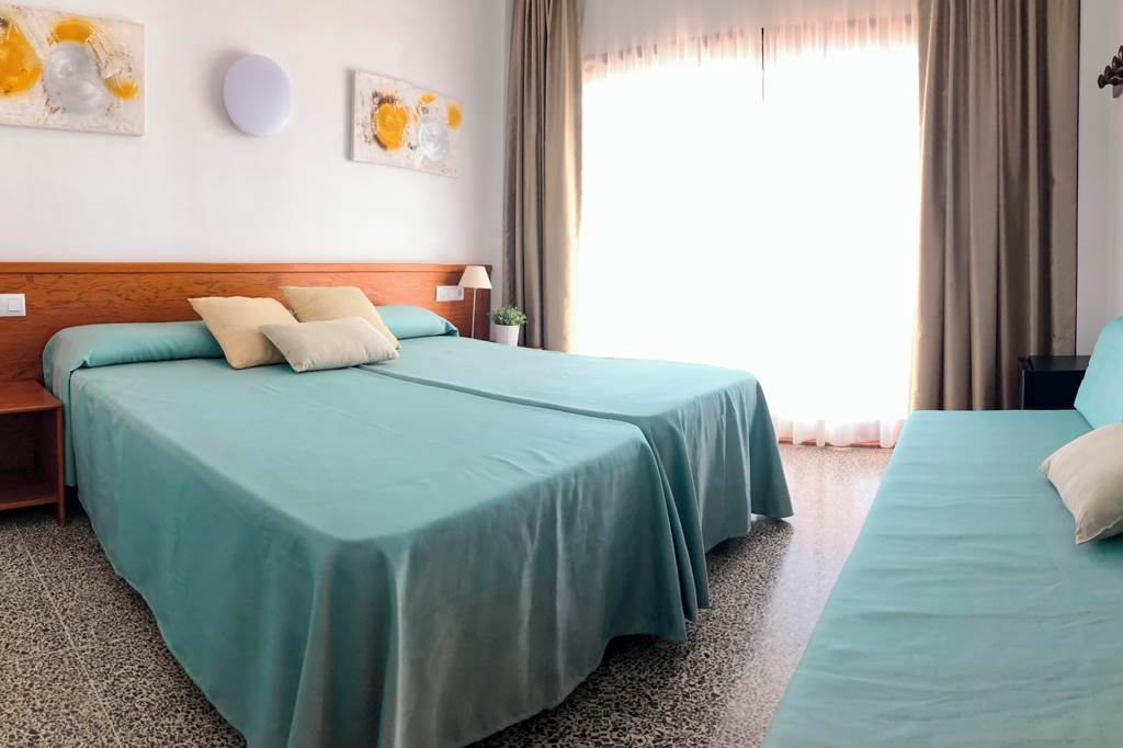 PMI_70943_Hotel_Sur_0522_08.jpg