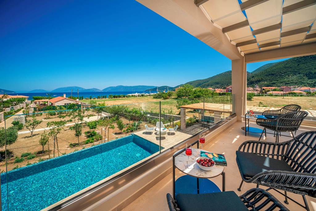 EFL_86761_Villa_Claire_Sami_1223_06.jpg