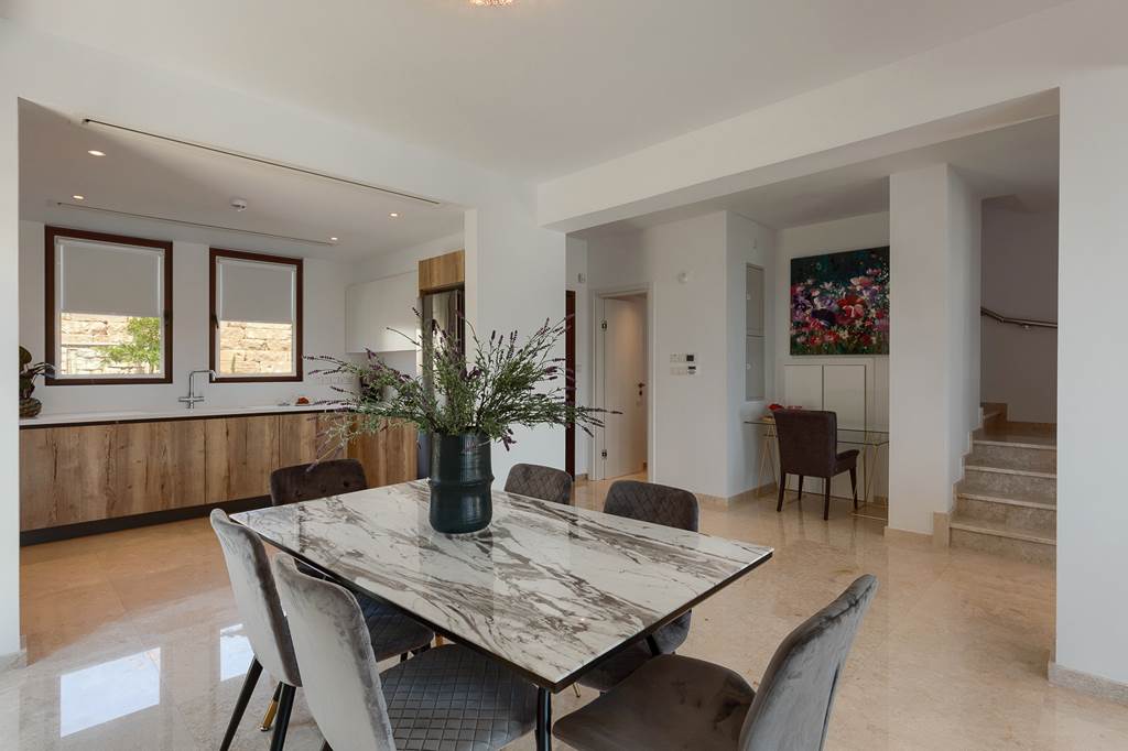 PFO_88820_Elite_Junior_Three_Bedroom_Villa_with_Private_Pool_UJ08_0125_05.jpg