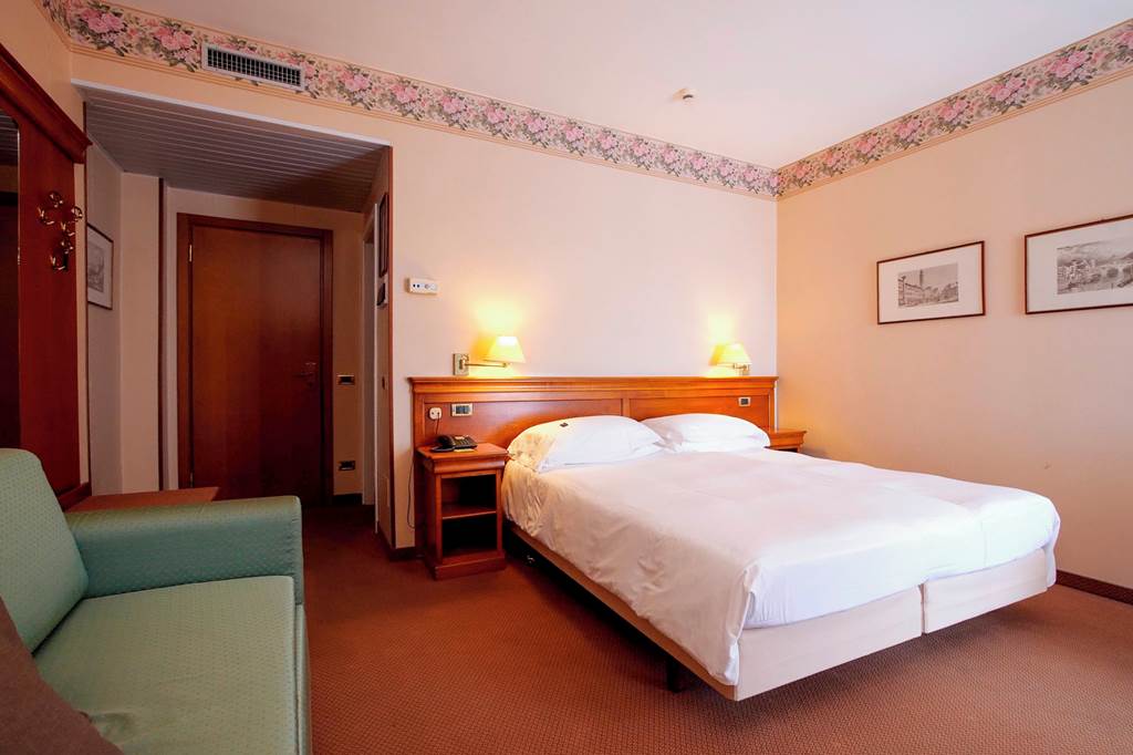 VRN_86245_Hotel_Garden_1123_02.jpg
