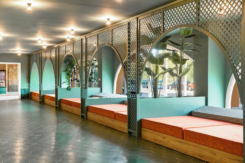 PMI_86442_Tent_Mojito_Suites_0824_22.jpg